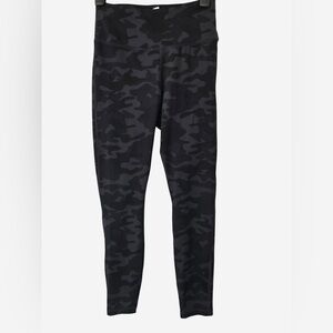 Danskin Dark Camouflage Leggings